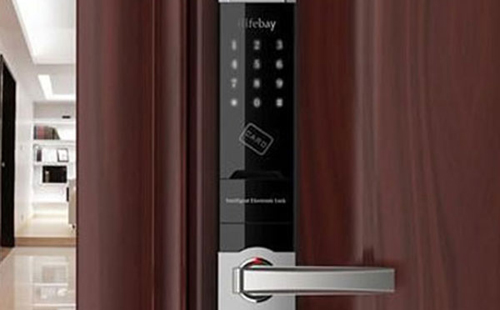 西乡24小时上门开锁公司