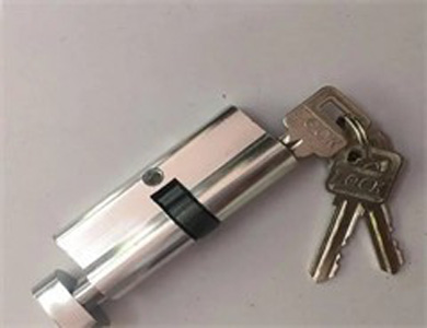 西乡24小时上门开锁公司