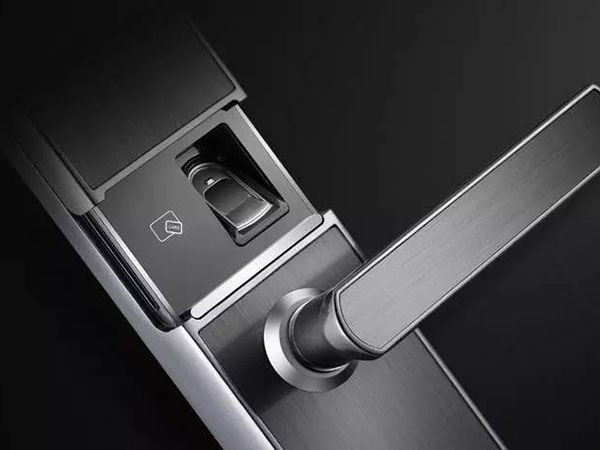 西乡24小时上门开锁公司