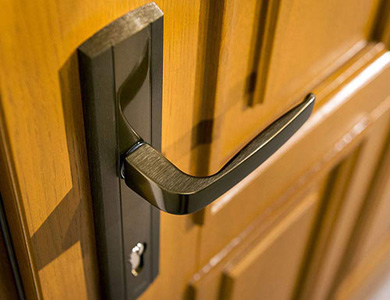 西乡24小时上门开锁公司